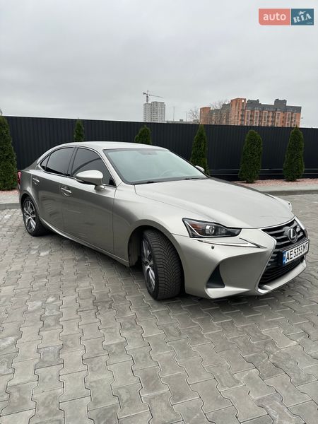 Седан Lexus IS 2017 в Днепре