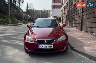 Седан Lexus IS 2007 в Львові
