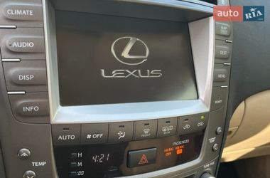 Седан Lexus IS 2007 в Львові