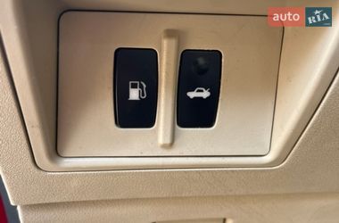 Седан Lexus IS 2007 в Львові