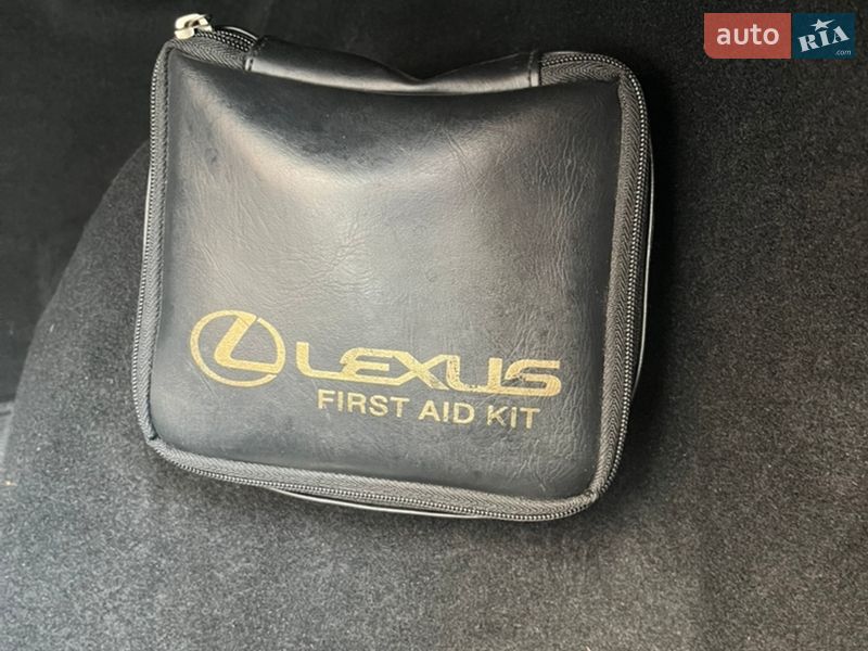 Седан Lexus IS 2007 в Львові