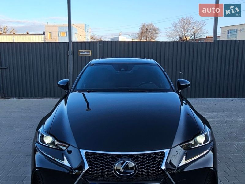 Седан Lexus IS 2020 в Киеве фото 9 Седан Lexus IS 2020 в Киеве