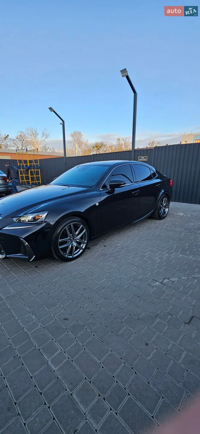 2020 Lexus IS - мініатюра 6