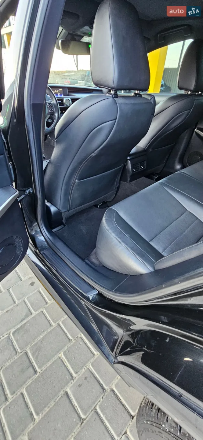 2020 Lexus IS - мініатюра 26