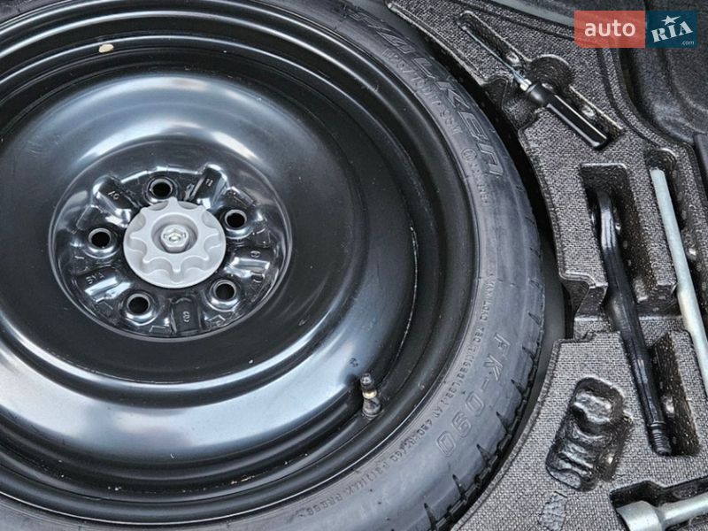 Седан Lexus IS 2020 в Киеве фото 51 Седан Lexus IS 2020 в Киеве