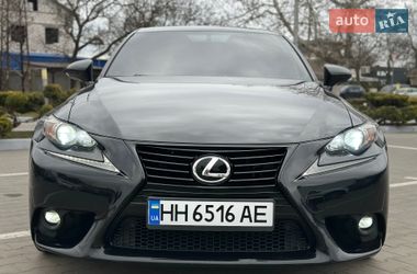 Седан Lexus IS 2015 в Одессе