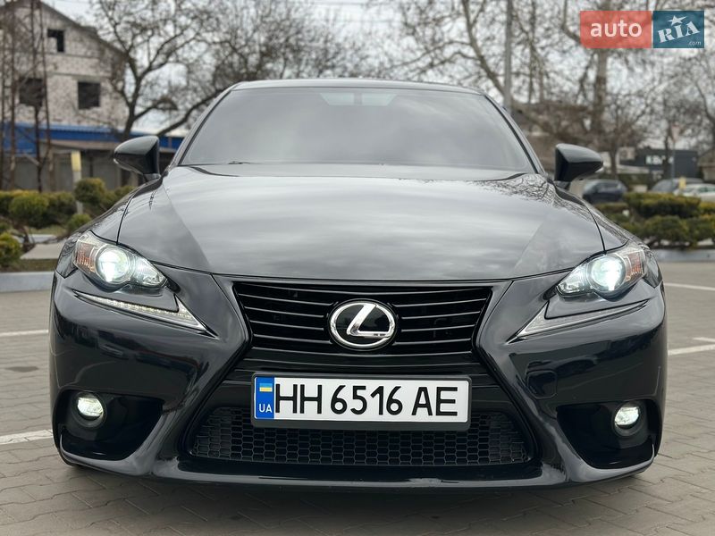Седан Lexus IS 2015 в Одессе