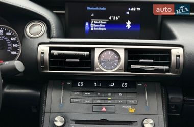 Седан Lexus IS 2015 в Одессе