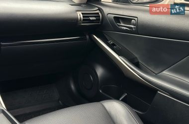 Седан Lexus IS 2015 в Одессе