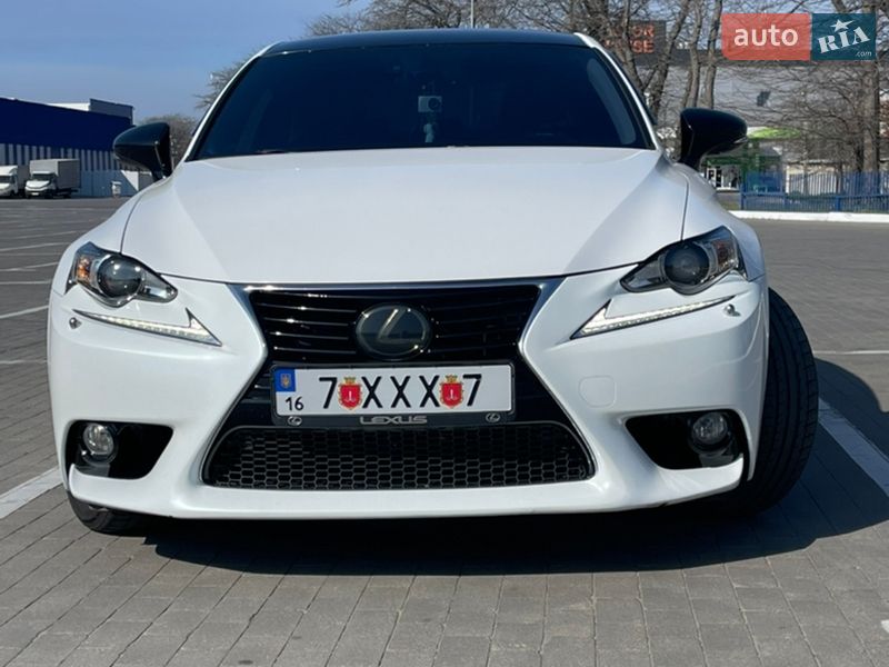 Седан Lexus IS 2013 в Одесі