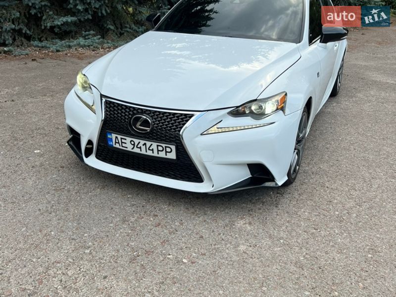 Седан Lexus IS 2017 в Чернігові фото 9 Седан Lexus IS 2017 в Чернігові