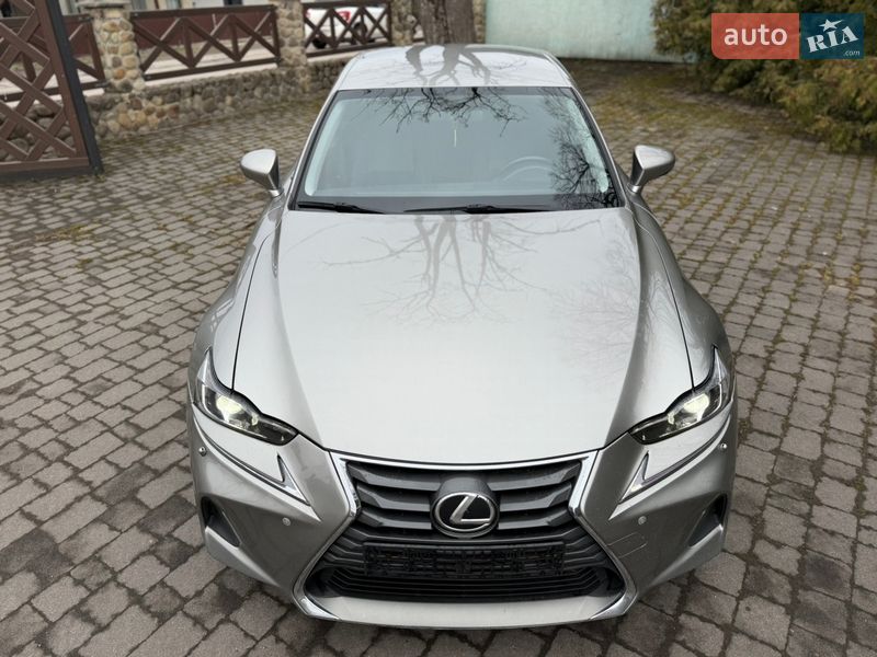 Седан Lexus IS 2017 в Калуше фото 22 Седан Lexus IS 2017 в Калуше