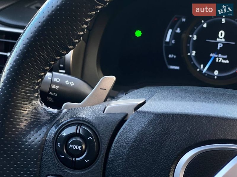 Седан Lexus IS 2013 в Киеве фото 35 Седан Lexus IS 2013 в Киеве