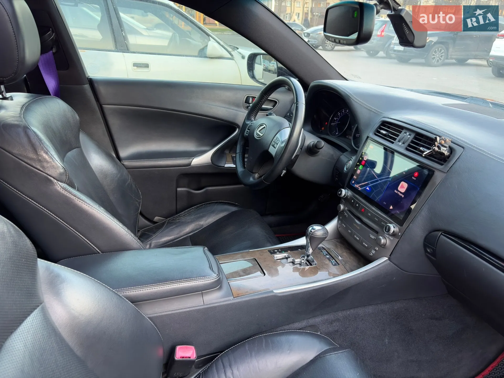 2012 Lexus IS - мініатюра 8