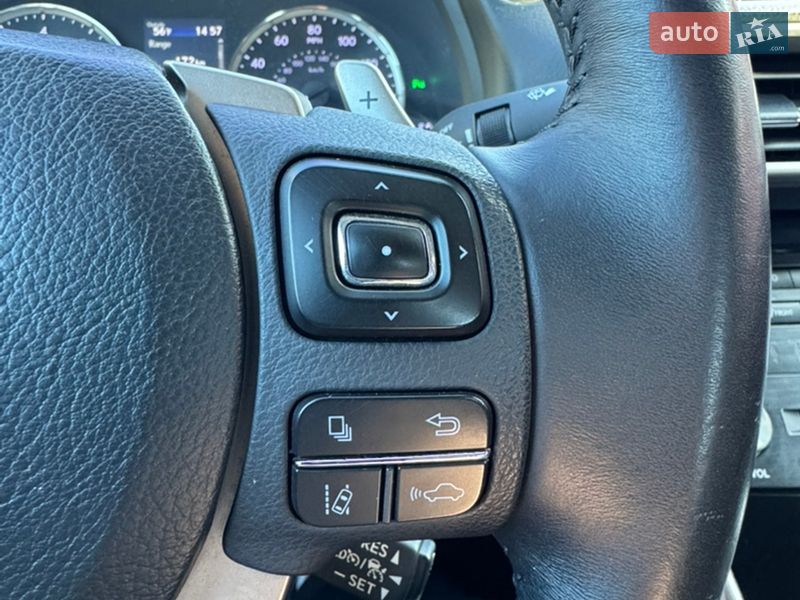 Седан Lexus IS 2016 в Киеве фото 19 Седан Lexus IS 2016 в Киеве