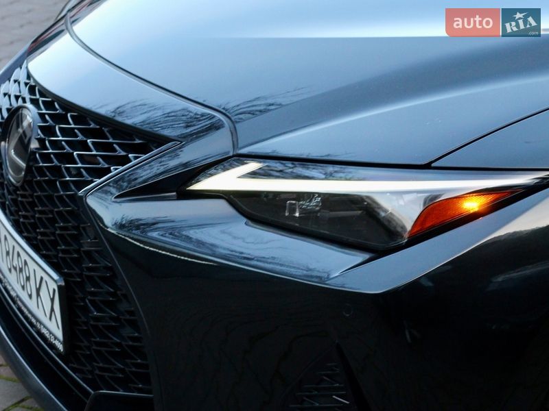 Седан Lexus IS 2021 в Одессе
