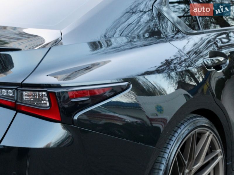 Седан Lexus IS 2021 в Одессе