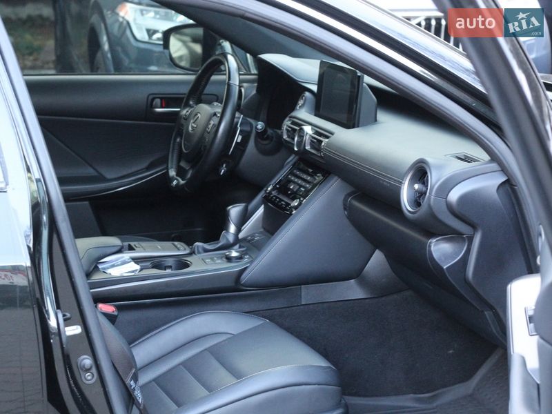 Седан Lexus IS 2021 в Одессе