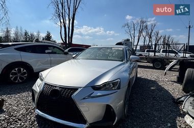 Седан Lexus IS 2020 в Львові