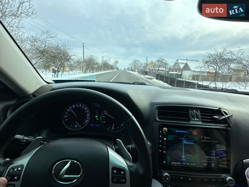 Седан Lexus IS 2012 в Ивано-Франковске