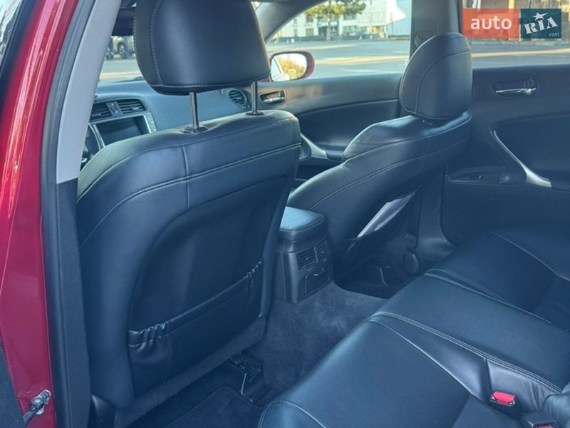 Седан Lexus IS 2010 в Одессе