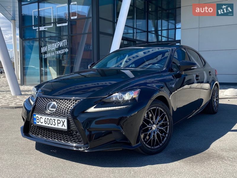 Седан Lexus IS 2016 в Києві
