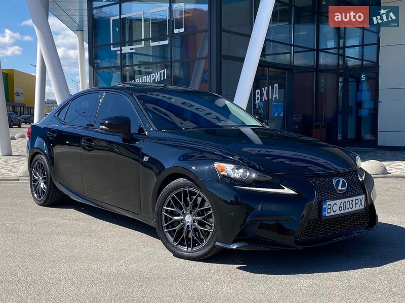 Седан Lexus IS 2016 в Києві