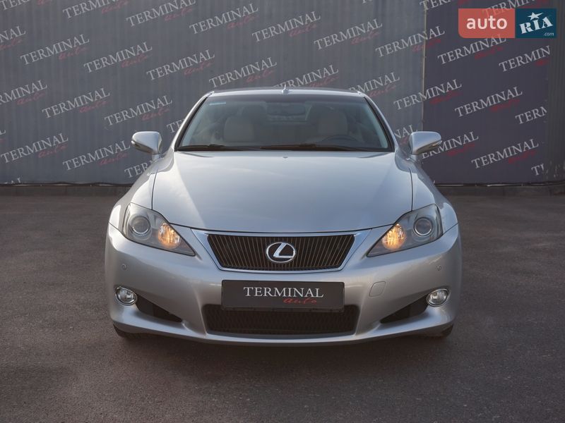 Кабріолет Lexus IS 2010 в Одесі