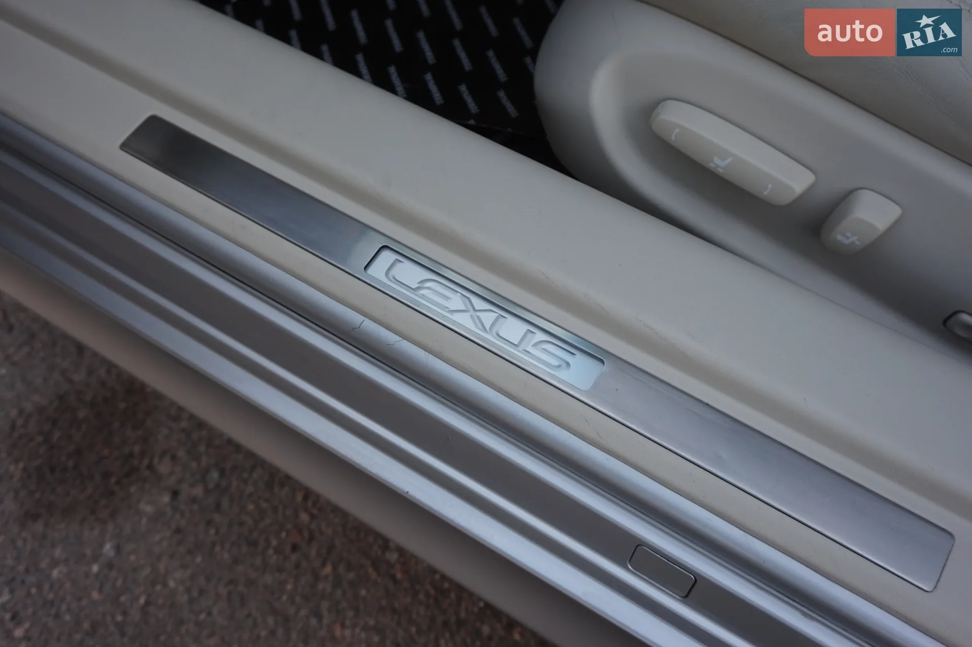 2010 Lexus IS - мініатюра 19