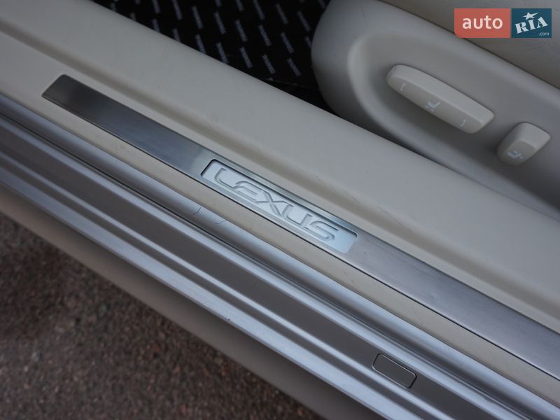 Кабріолет Lexus IS 2010 в Одесі