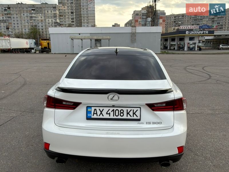 Седан Lexus IS 2015 в Харькове фото 7 Седан Lexus IS 2015 в Харькове