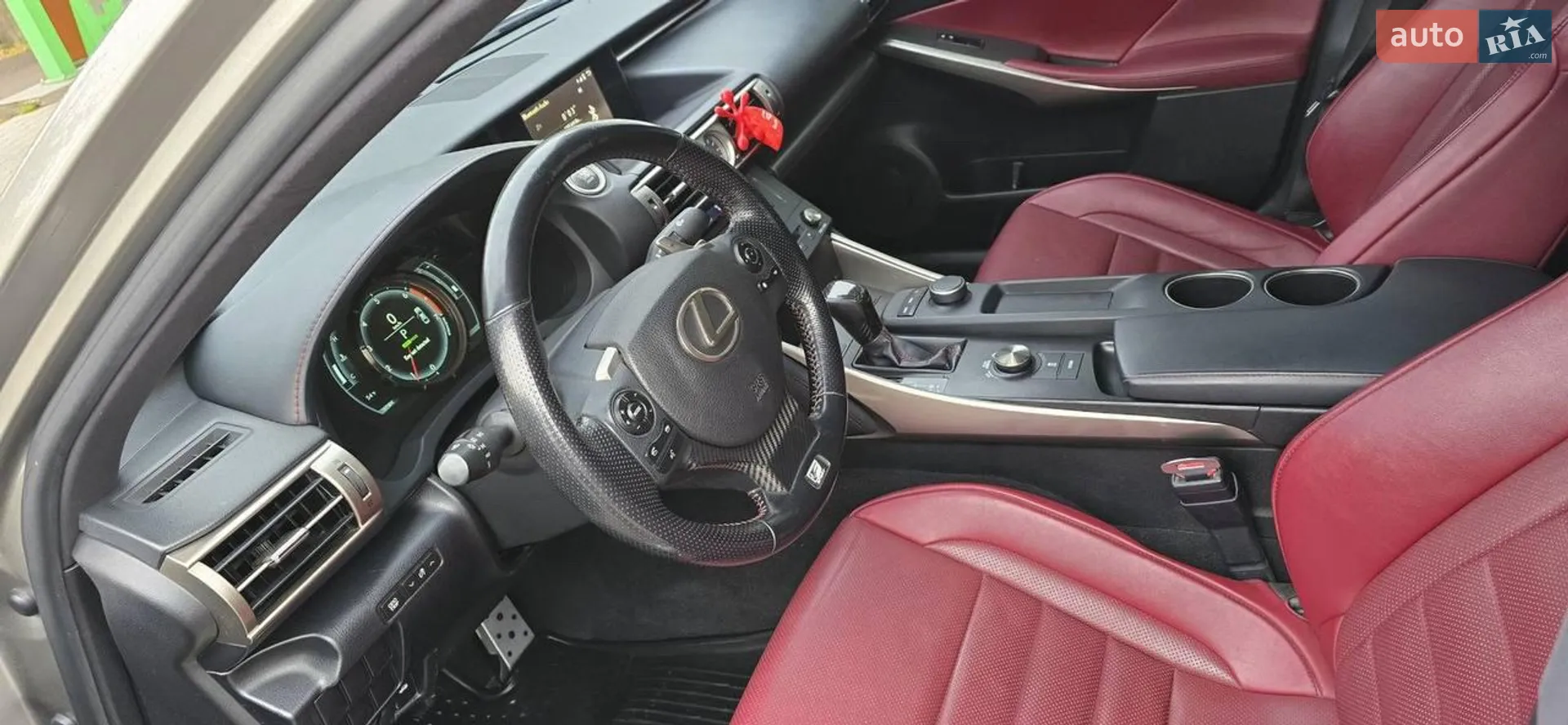 2016 Lexus IS - мініатюра 7