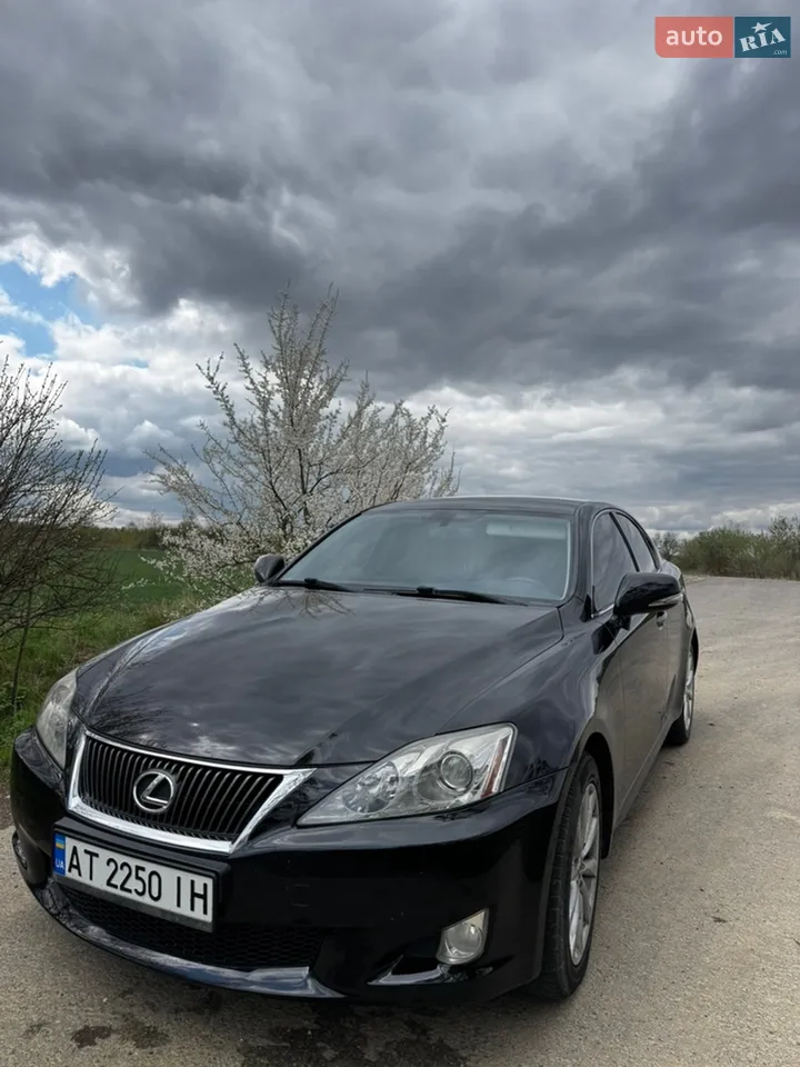 2010 Lexus IS - мініатюра 38