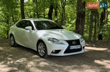 Седан Lexus IS 2013 в Ужгороде