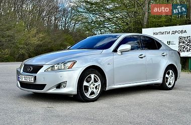 Седан Lexus IS 2006 в Виннице