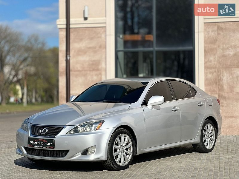 Lexus IS 2006