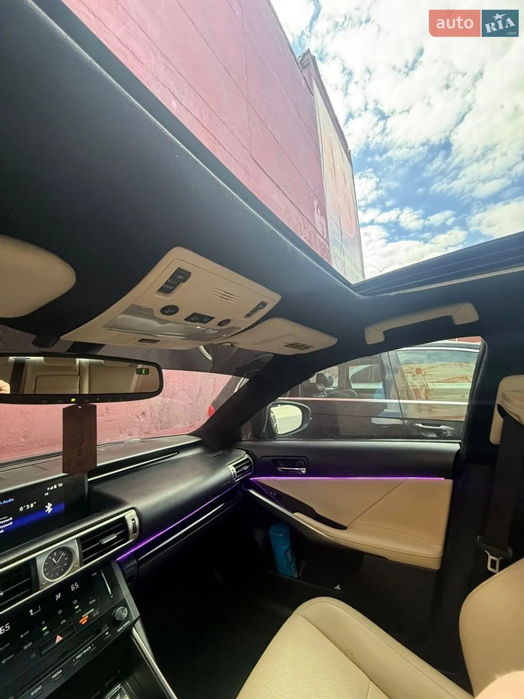 2014 Lexus IS - мініатюра 13
