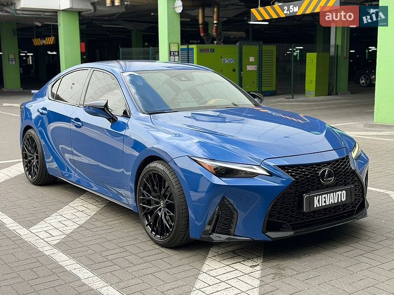 Седан Lexus IS 2021 в Києві