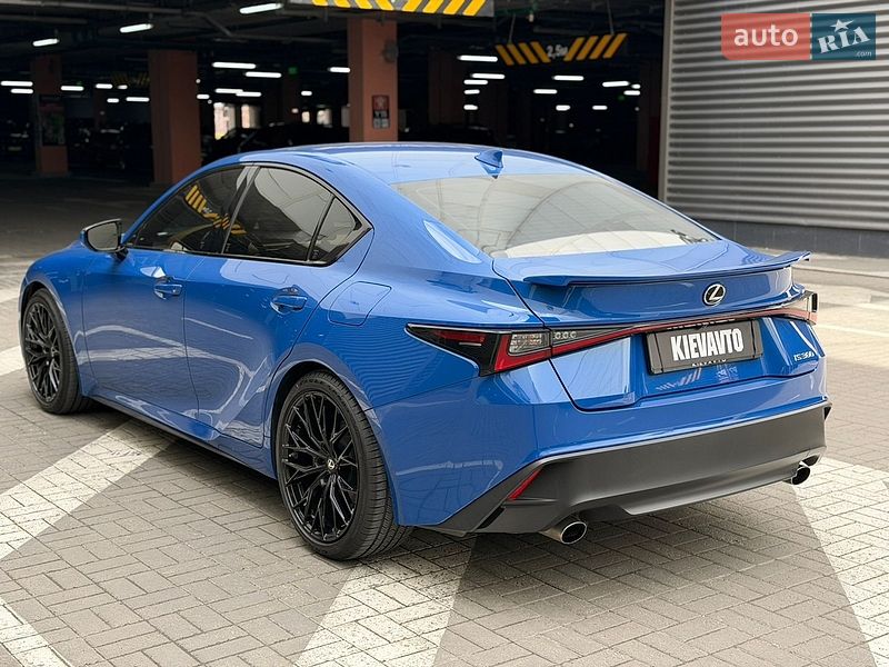 Седан Lexus IS 2021 в Києві