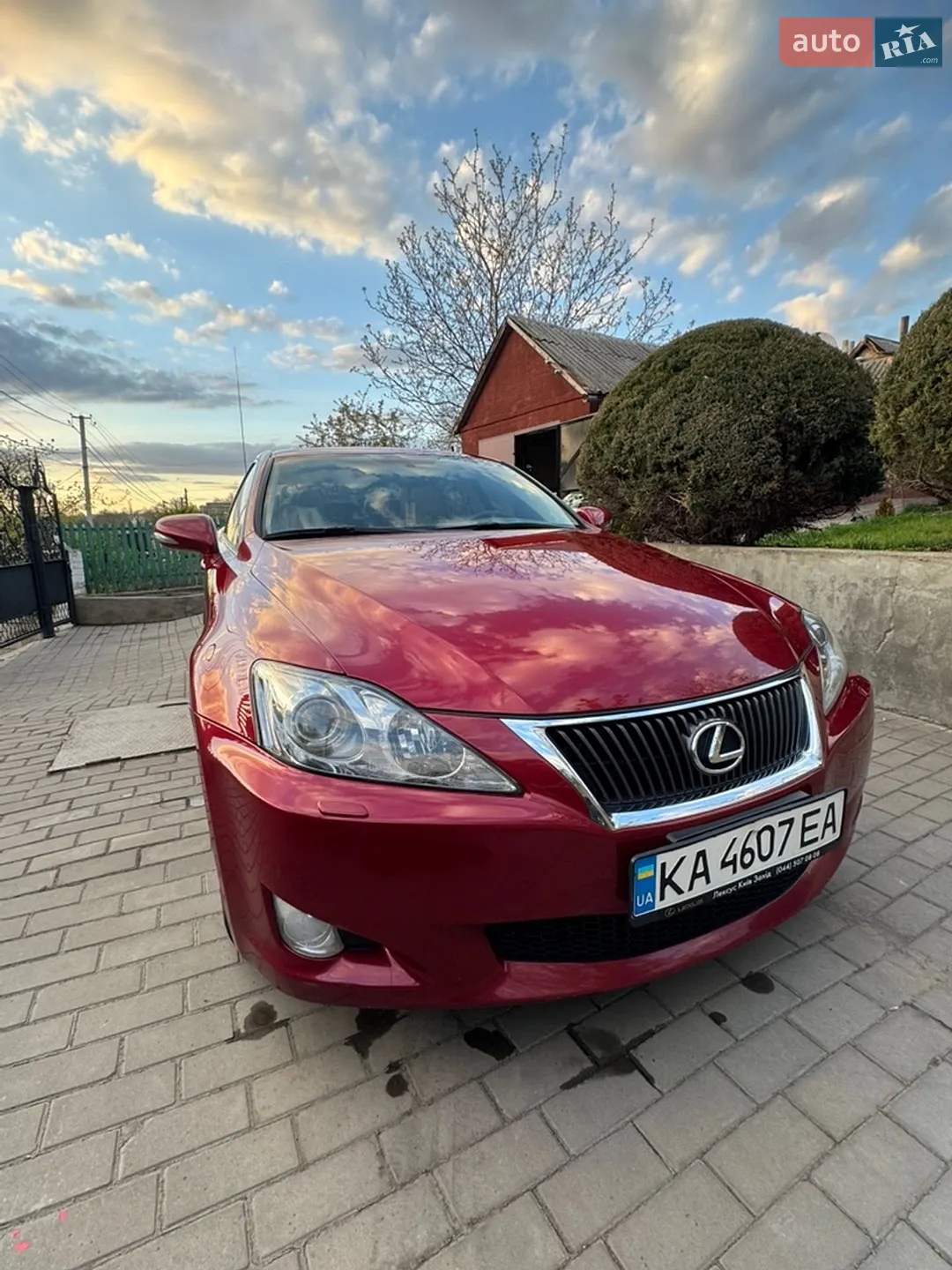 2010 Lexus IS - мініатюра 14