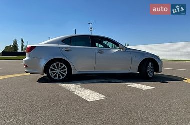 Седан Lexus IS 2008 в Киеве
