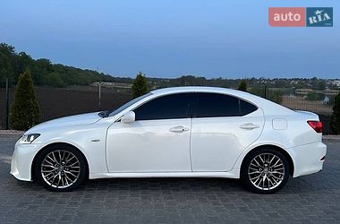 Седан Lexus IS 2007 в Виннице