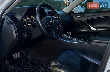 Седан Lexus IS 2007 в Виннице