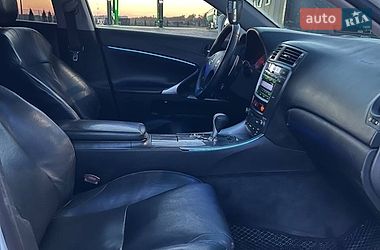 Седан Lexus IS 2007 в Виннице