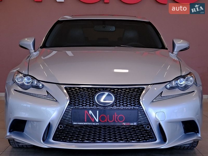 Седан Lexus IS 2013 в Одесі