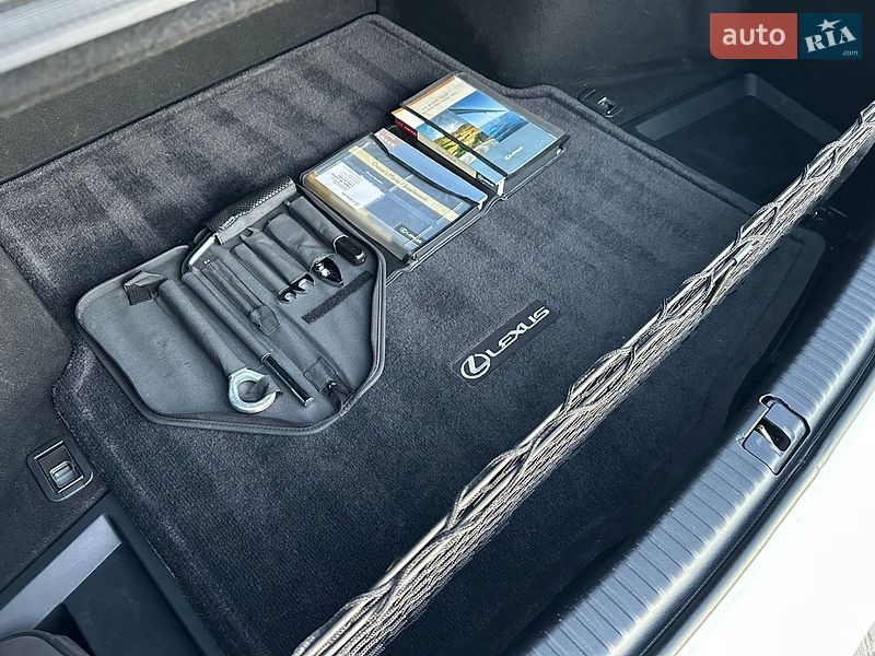 Седан Lexus IS 2006 в Одессе