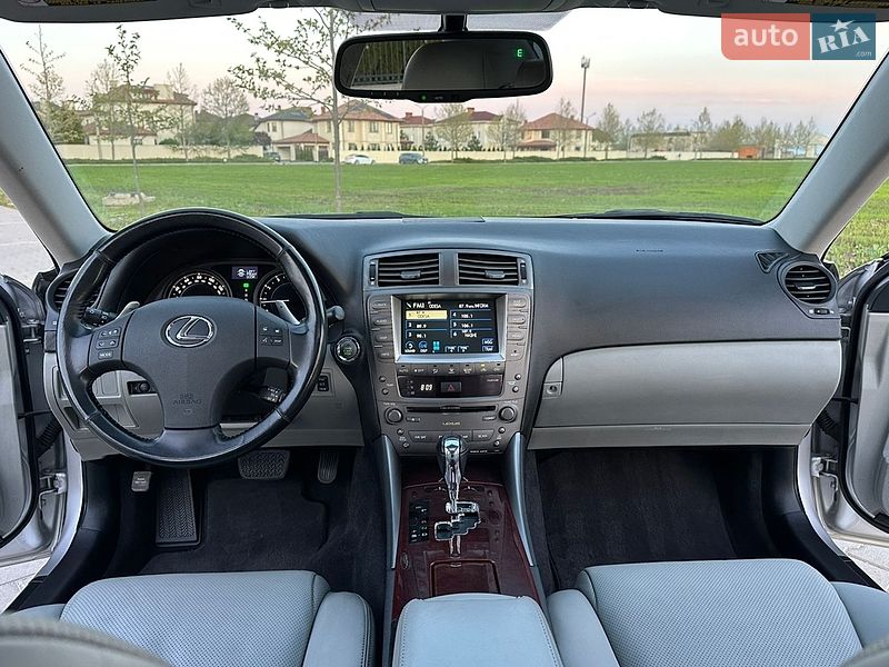 Седан Lexus IS 2006 в Одессе