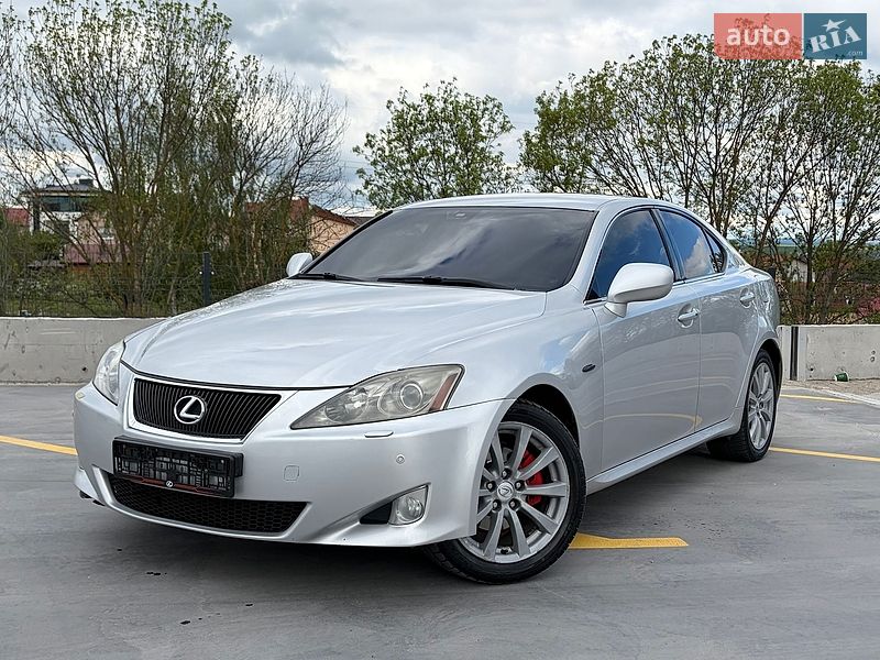 Седан Lexus IS 2005 в Тернополе