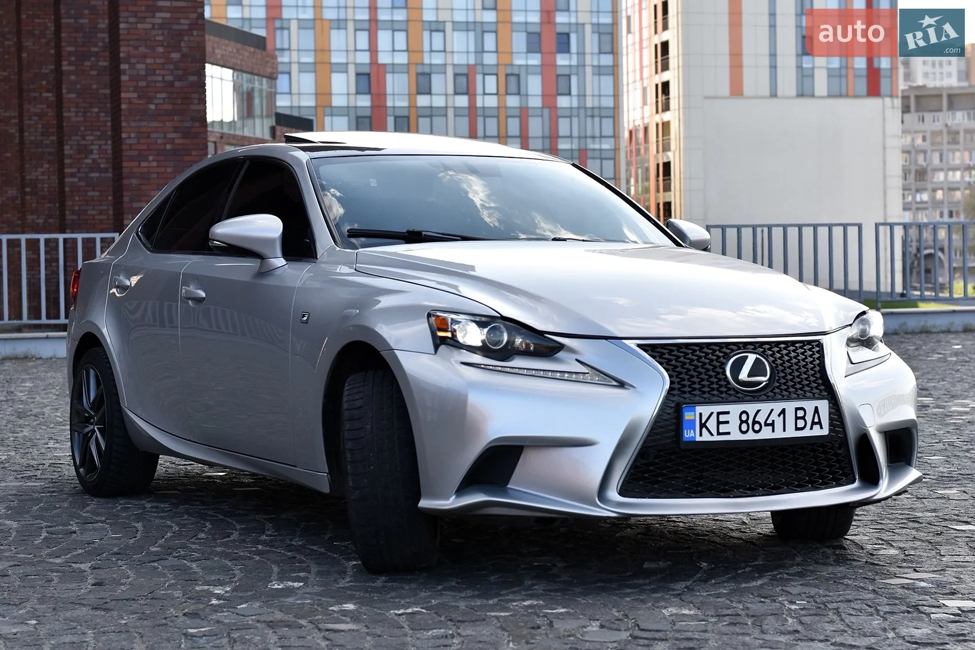 2016 Lexus IS - мініатюра 7