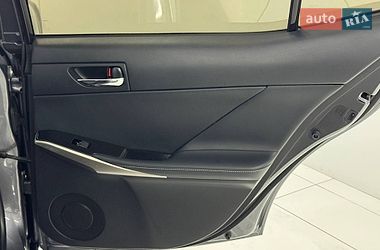 Седан Lexus IS 2015 в Одессе